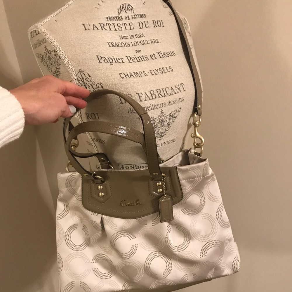 Coach purse - Picture 8 of 8